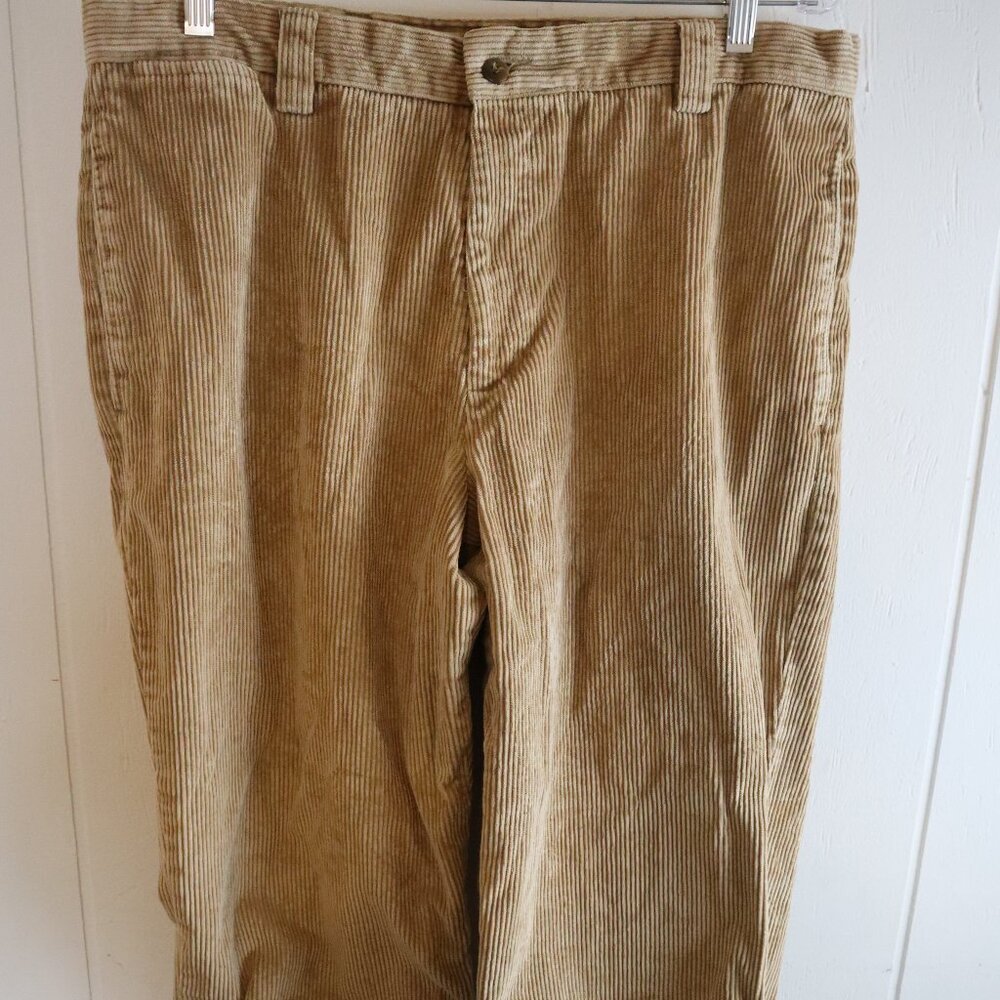 VTG Mens Tan Corduroy Dockers 36x29 Flat Front No Wrinkles Relaxed Fit
